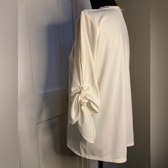 Ann Taylor Factory Womens V-neck 3/4 Sleeve Top Size Medium - Picture 7 of 12